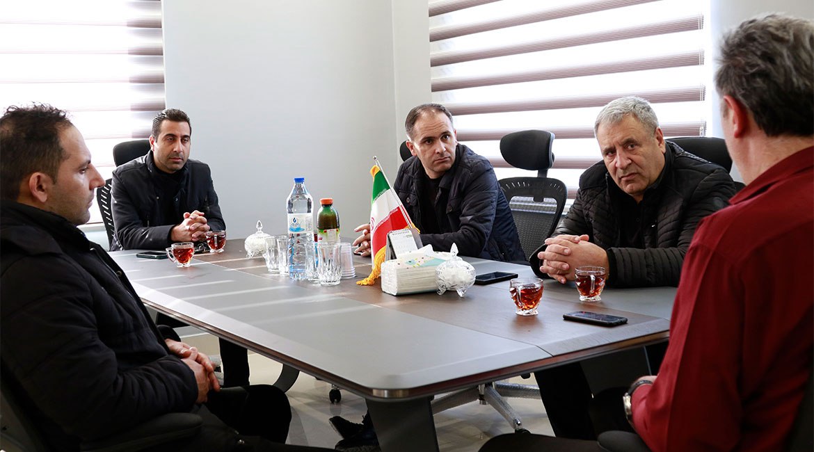 درباره گروه پلیکان